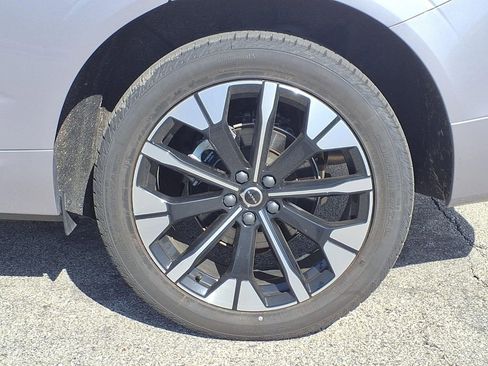 New 2026 Volvo XC60 B5 Plus w/ Climate Package AWD/4WD image 6