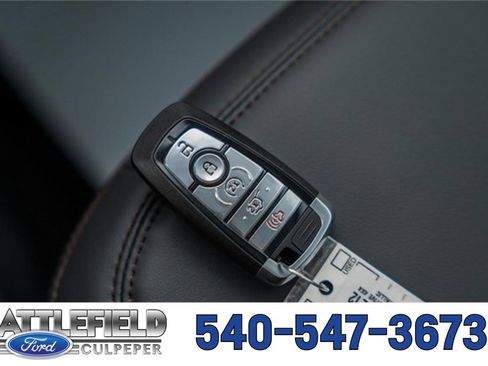 New 2025 Ford Expedition Active image 49