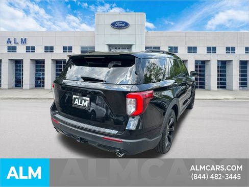Used 2023 Ford Explorer ST-Line w/ Class IV Trailer Tow Package RWD image 5