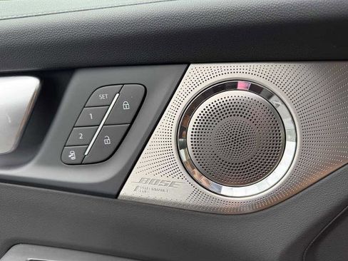 New 2026 Buick Enclave Avenir image 20