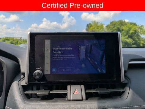 Certified 2025 Toyota RAV4 LE AWD/4WD image 17