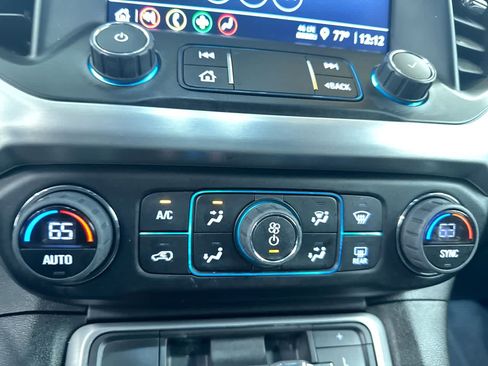 Used 2023 GMC Acadia SLE w/ Driver Convenience Package image 26