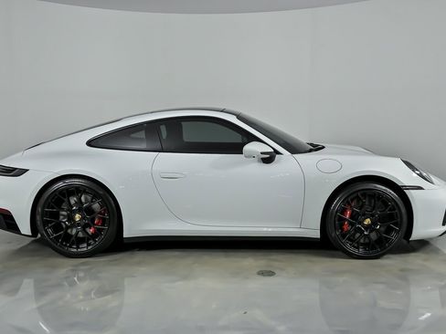 Used 2024 Porsche 911 Carrera GTS RWD image 14