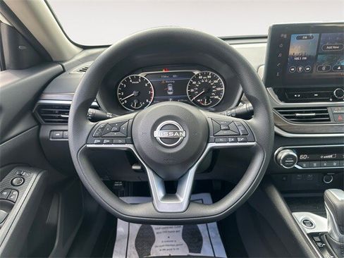 New 2025 Nissan Altima 2.5 SV w/ SV Special Edition Package image 12