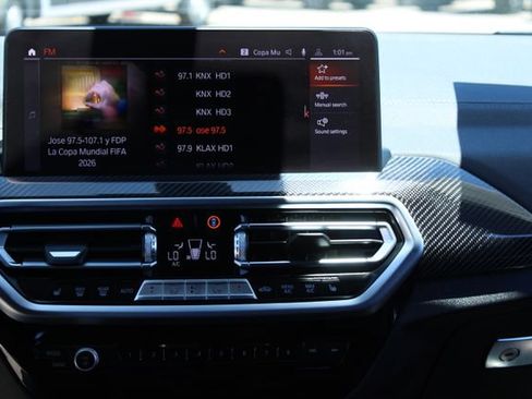 Used 2023 BMW X4 M40i AWD/4WD image 18