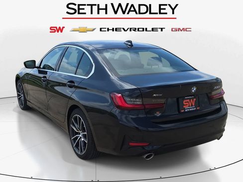 Used 2022 BMW 330i xDrive Sedan AWD/4WD image 5