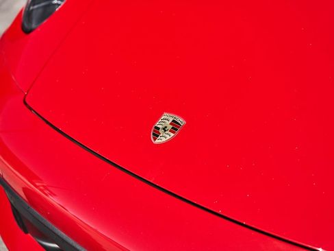 Used 2020 Porsche 911 Carrera 4S AWD/4WD image 7