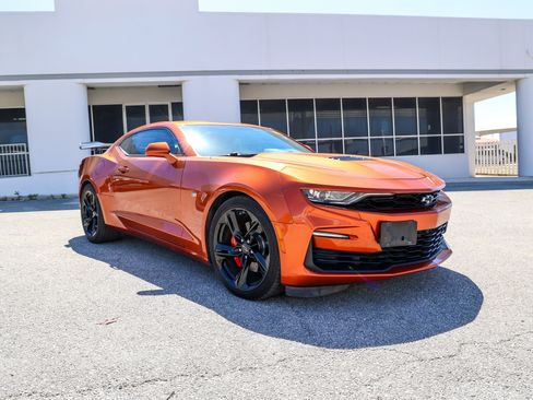 Used 2022 Chevrolet Camaro SS image 9