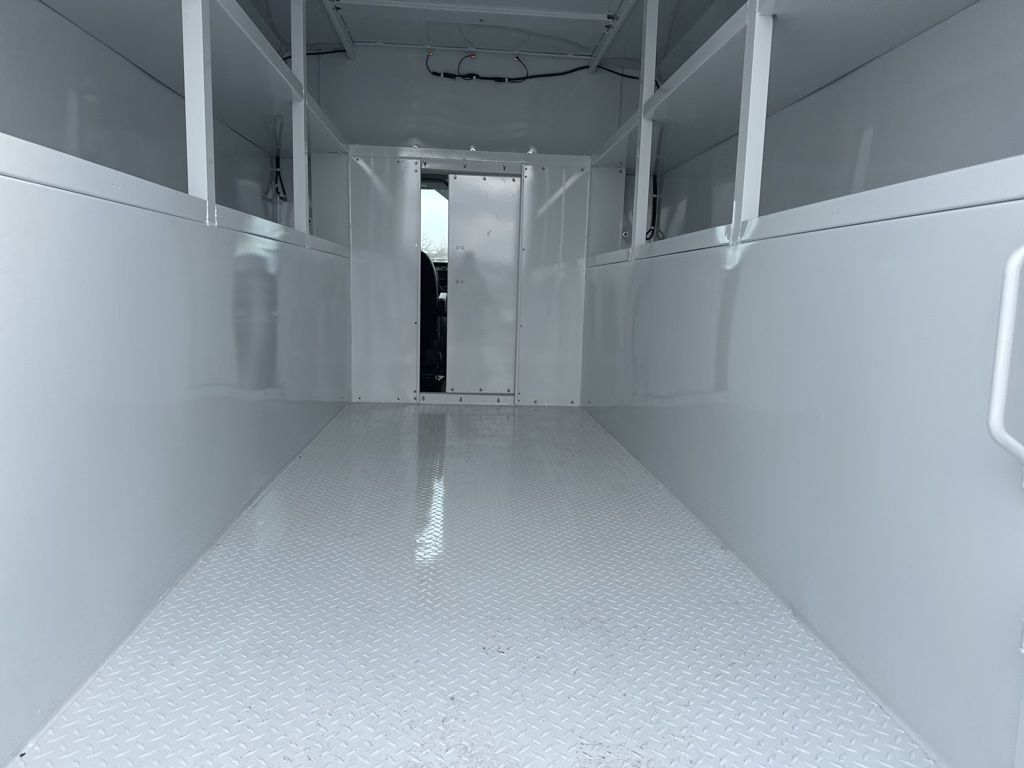 New 2026 Ford Transit 350 RWD image 22