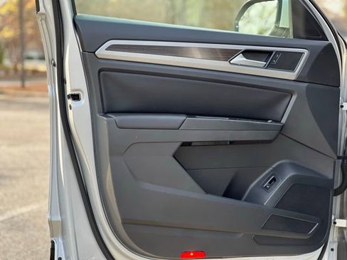 Used 2019 Volkswagen Atlas SEL image 10
