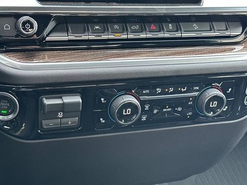 New 2026 Chevrolet Silverado 1500 LT w/ Z71 Off-Road Package image 26