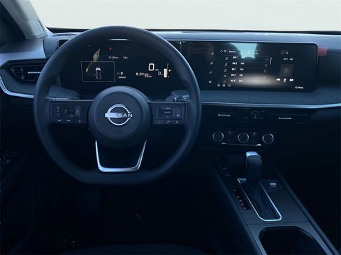 New 2026 Nissan Kicks S image 17