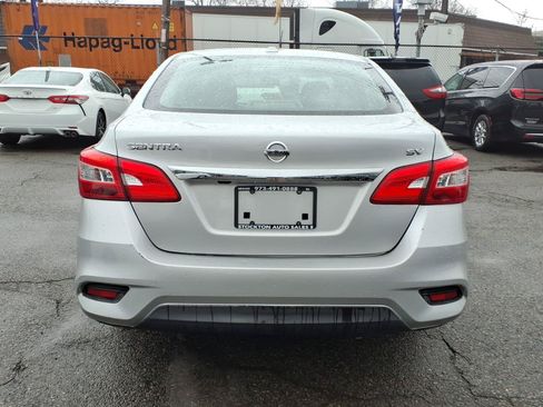 Used 2019 Nissan Sentra SV FWD image 6