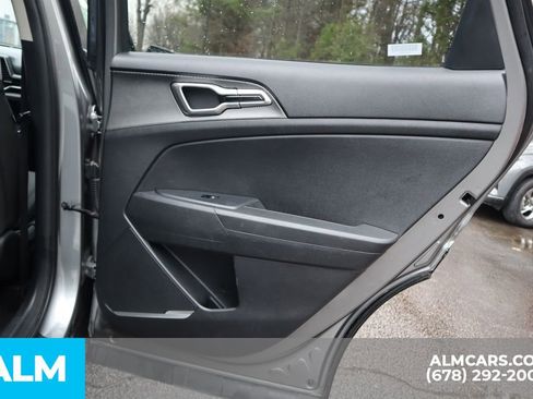 Used 2024 Kia Sportage LX image 23