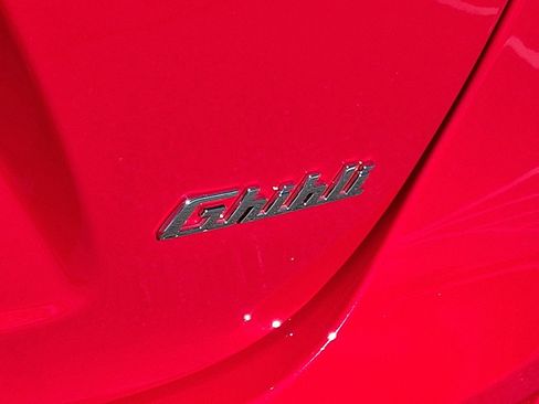 Used 2022 Maserati Ghibli F Tributo image 33