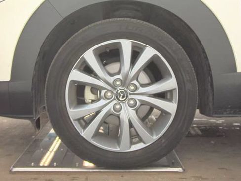 Used 2025 MAZDA CX-30 AWD 2.5 S w/ Preferred Package image 3