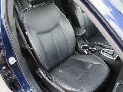 Used 2013 Dodge Avenger SXT w/ Rallye Appearance Group FWD image 25