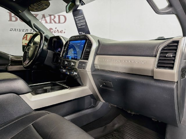 Certified 2022 Ford F250 Lariat w/ Tremor Off-Road Package AWD/4WD image 33