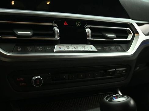 Used 2022 BMW M4 Coupe RWD image 46
