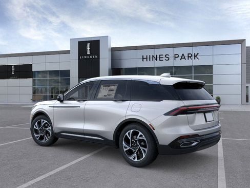 New 2026 Lincoln Nautilus Premier w/ Equipment Group 102A image 4