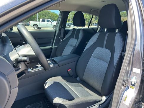 New 2026 Nissan Sentra SV w/ Floor Mat Package FWD image 19