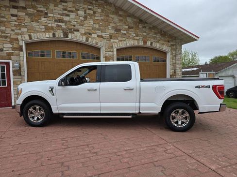 Used 2022 Ford F150 XLT w/ Equipment Group 302A High AWD/4WD image 6