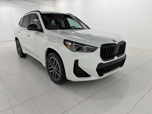 Certified 2023 BMW X1 xDrive28i w/ Premium Package AWD/4WD image 7