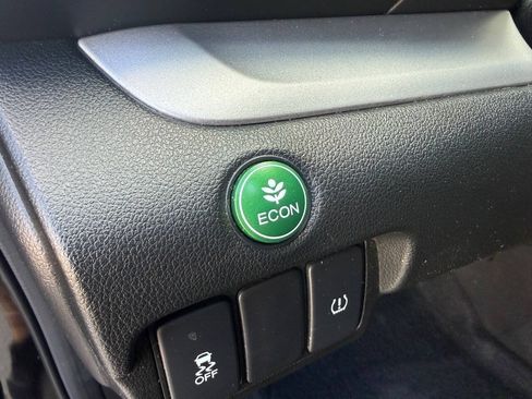 Used 2014 Honda CR-V LX image 31