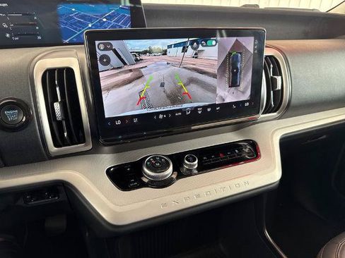 Certified 2025 Ford Expedition Max Active AWD/4WD image 2