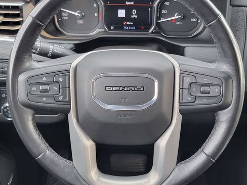 Used 2021 GMC Yukon Denali AWD/4WD image 25