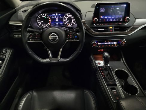 Used 2019 Nissan Altima 2.5 SL FWD image 22