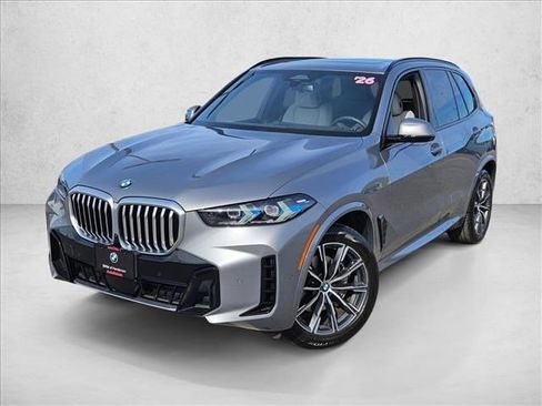 Used 2026 BMW X5 xDrive40i w/ M Sport Package image 1