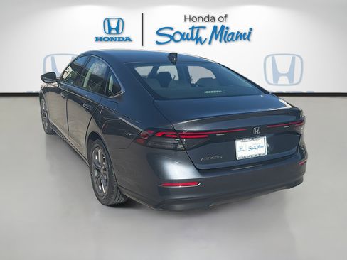 Used 2023 Honda Accord EX image 5
