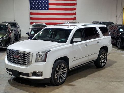 Used 2018 GMC Yukon Denali w/ Denali Ultimate Package AWD/4WD image 44