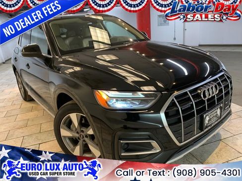 Used 2023 Audi Q5 2.0T Premium w/ Convenience Package AWD/4WD image 1