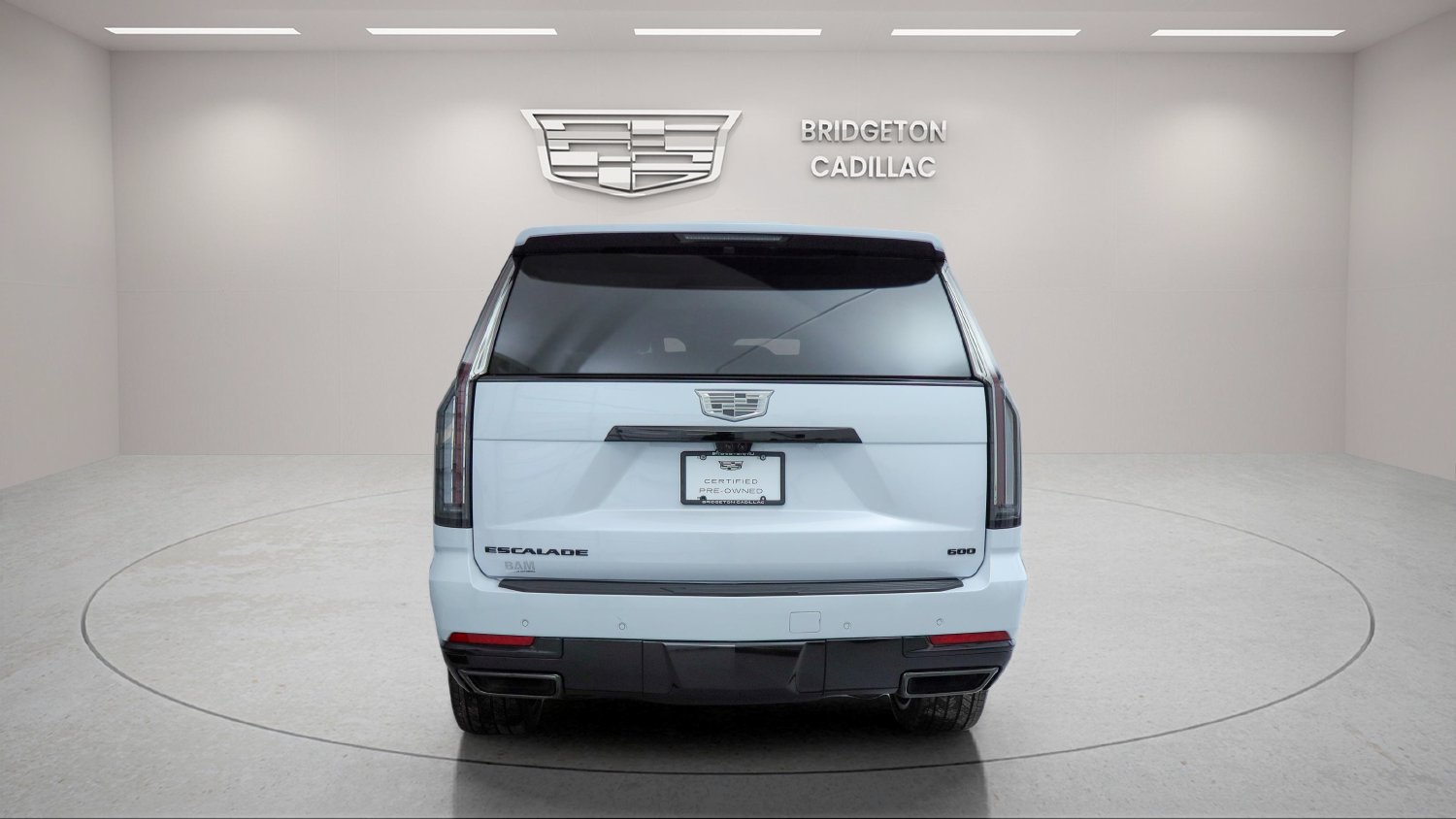 Used 2026 Cadillac Escalade Platinum Sport w/ LPO, ONYX Package AWD/4WD image 6