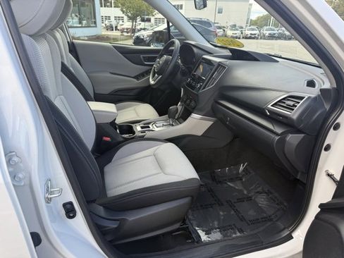 Used 2022 Subaru Forester image 23