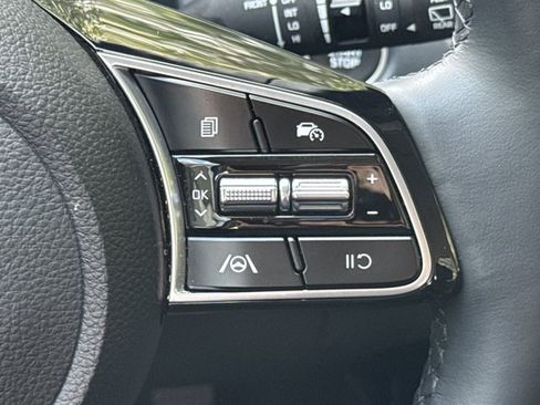 Certified 2024 Kia Seltos EX FWD image 26