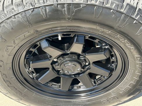 Used 2023 Toyota Tacoma SR5 image 9