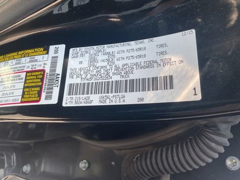 Used 2016 Toyota Tundra Limited w/ Limited Premium Package AWD/4WD image 29