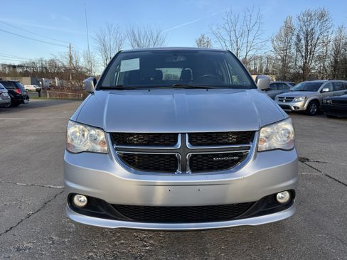 Used 2011 Dodge Grand Caravan Crew w/ Safety Sphere Group image 8