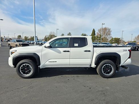 New 2026 Toyota Tacoma TRD Off-Road image 2