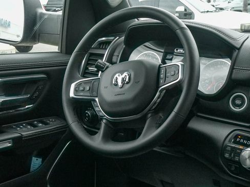 Used 2025 RAM 1500 Laramie image 14