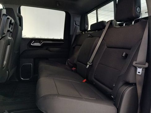 New 2026 GMC Sierra 2500 SLE AWD/4WD image 14