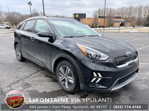 Certified 2022 Kia Niro LXS image 7