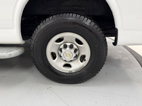 Used 2023 Chevrolet Express 2500 Work Van w/ Driver Convenience Package image 34