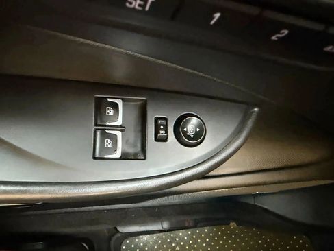 Used 2014 Cadillac ELR w/ Luxury Package FWD image 23