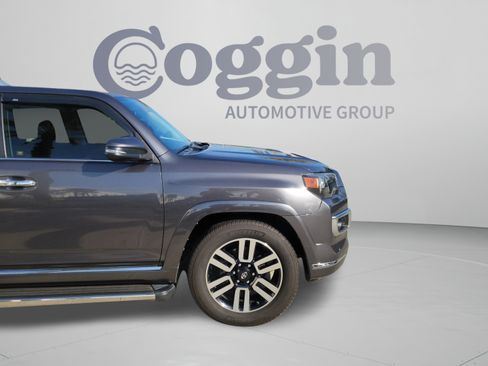 Used 2019 Toyota 4Runner Limited RWD image 35