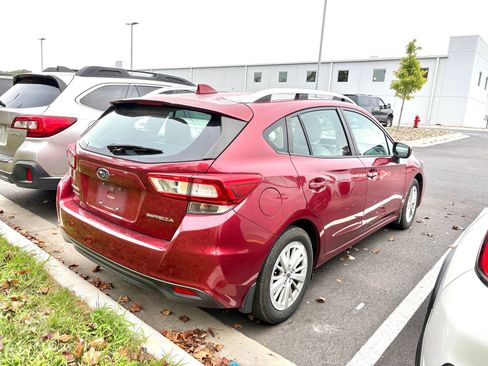 Used 2018 Subaru Impreza 2.0i Premium w/ Eyesight & BSD & Rcta AWD/4WD image 6