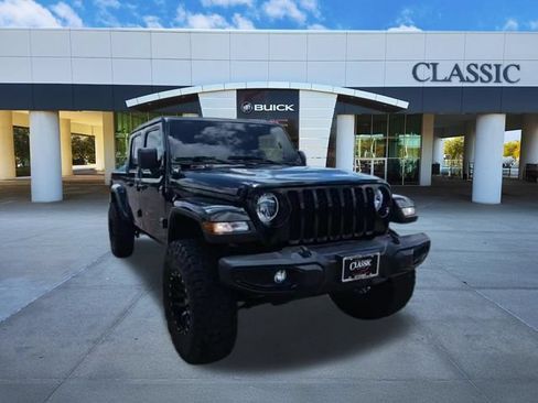 Used 2022 Jeep Gladiator Sport AWD/4WD image 8